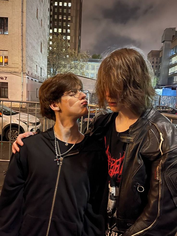 Tewiq / Madk1d /  Greyrock type beat