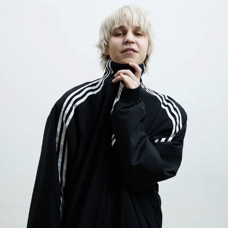 MADK!D + VILLIAN TYPE BEAT - money