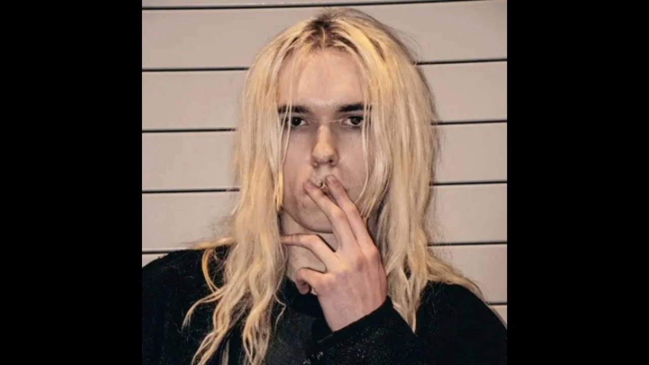 2Hollis-Poster boy type beat